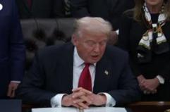 Trump: "Oggi stiamo inviando un messaggio chiaro: non cederemo mai all'estorsione"