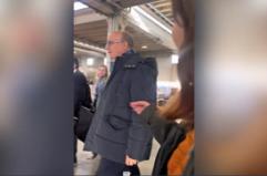 Verona, contestazione per Valditara: "Perche' non risponde agli studenti?"