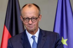 Merz, immatricolare le auto ibride anche dopo il 2035