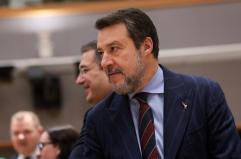 Salvini,basta divieti trasferta ai tifosi, salvo per delinquenti