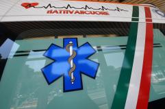 Ambulanza travolge un 12enne che sta andando a scuola