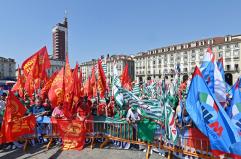 Fim, Fiom e Uilm, delegati approvano il rinnovo del contratto nazionale metalmeccanici