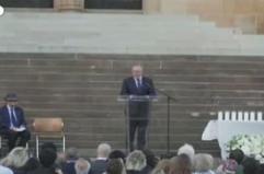 Bondi Beach, Albanese: "Piangiamo chi e' stato ucciso per la sua fede"