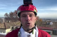 Babbi Natale si calano dal tetto dell'ospedale pediatrico Bambino Gesu'