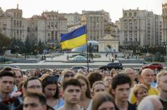 Intesa in Ue, prestito all'Ucraina da 90 miliardi