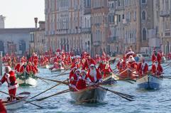 Per Natale oltre sei milioni pronti a viaggiare, 83% resta in Italia