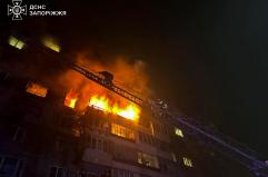 Droni russi su Zaporizhzhia nella notte, due feriti e incendi