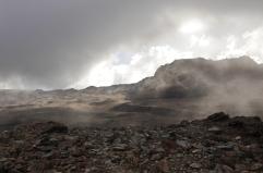 Elicottero si schianta sul Kilimangiaro, 5 morti anche due turisti