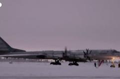 Bombardieri russi sorvolano i mari di Barents e Norvegia