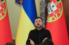 Zelensky, 'l'incontro con Trump dimostra che ci sono progressi'