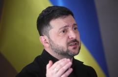 Zelensky, 'con Trump parleremo della questione territoriale'