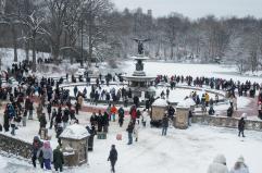 Tempesta di neve a New York, dichiarato lo stato di emergenza