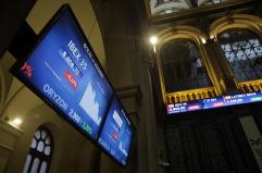 Borsa: l'Europa chiude contrastata, Parigi +0,1%, Londra -0,04%