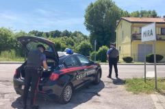 Cadavere di un giovane nel veneziano, ha una ferita alla tempia