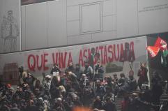 Capodanno a Torino, tensioni a corteo antagonisti