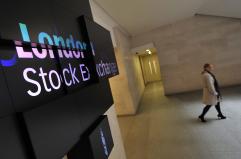 Titoli minerari trainano la Borsa di Londra sopra i 10.000 punti