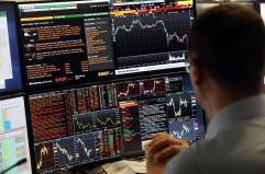 Borsa: Milano prosegue cauta a +0,11%, lo spread a 63 punti