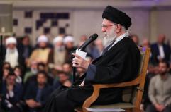 Khamenei, 'Trump ha mani sporche di sangue degli iraniani'