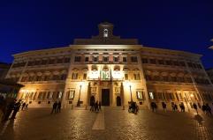 Bozza risoluzione di maggioranza, rafforzare gli aiuti civili all'Ucraina