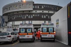 Aggredita a coltellate in casa dall'ex, grave donna di 31 anni