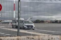 Trentini e Burlo' rientrati da Caracas, lasciano l'aeroporto di Ciampino