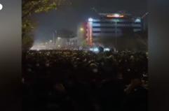 A Teheran, i manifestanti ancora in strada nonostante la repressione