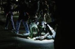 Ancora tensioni a Minneapolis, agente spara e ferisce un immigrato