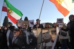 Roma, corteo per il popolo iraniano anti-regime e lo scia'