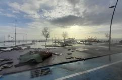 ++ Maltempo, mareggiate su Catania, evacuate decine di famiglie ++