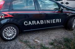 Operaio di 25 anni muore incastrato in un macchinario