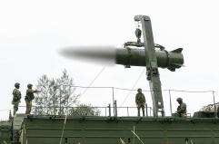 Artificieri neutralizzano a Kiev la testata di un missile Iskander