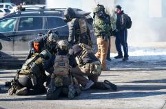 Cnn, due gli agenti federali che hanno sparato a Pretti a Minneapolis