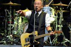 Springsteen suona a Minneapolis contro l'Ice