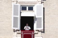 Milano Cortina, il Papa all'Angelus invoca la tregua olimpica