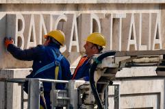 Bankitalia, invariato l'accesso delle imprese al credito, ma aiuta il calo dei tassi