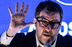 Salvini, pensavamo che lealt&agrave; avesse significato per chi ha indossato divisa