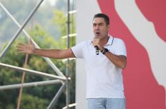 AfD, 'Vannacci? E' un ottimo politico, siamo dei suoi fan'