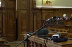 Budapest condanna a 8 anni per violenza l'attivista antifascista Maja T.