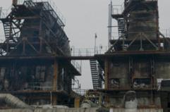 Kiev, la centrale termoelettrica di Darnytska nuovamente colpita dai russi