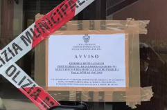 Foggia, dopo il crollo del solaio evacuato il palazzo di via Conciatori: 18 famiglie in strada VIDEO