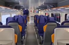 Treni elettrici a due piani, prese usb e maxi posti: in Puglia ecco la flotta più nuova d'Italia