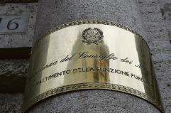 Mail, sms e social: dal 14 luglio si cambia