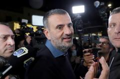 Dopo il no di Schlein Decaro «sbarca» ad Atreju: ma resta il rebus donne per la giunta in Puglia