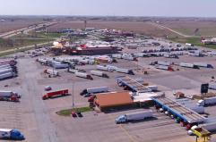 Commercio estero extra Ue, ad agosto export e import in calo