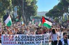 Migliaia di persone in corteo a Roma per Gaza