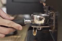 Cresce la passione per il caffè: record di acquisti nel 2025