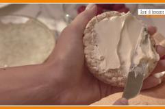 Sorsi di Benessere - Il formaggio spalmabile si prepara in casa