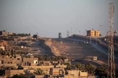 Nuovi raid israeliani a Gaza, almeno 63 morti. Trump “Tregua non a rischio” Nuovi raid israeliani a Gaza, almeno 63 morti. Trump “Tregua non a rischio”