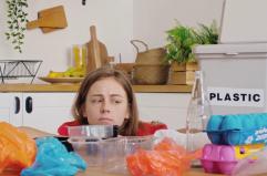 Generazione Z, tra eco-ansia e dubbi sul riciclo