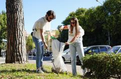 McDonald&rsquo;s, 4.000 volontari hanno raccolto oltre 10 tonnellate di rifiuti nel 2025